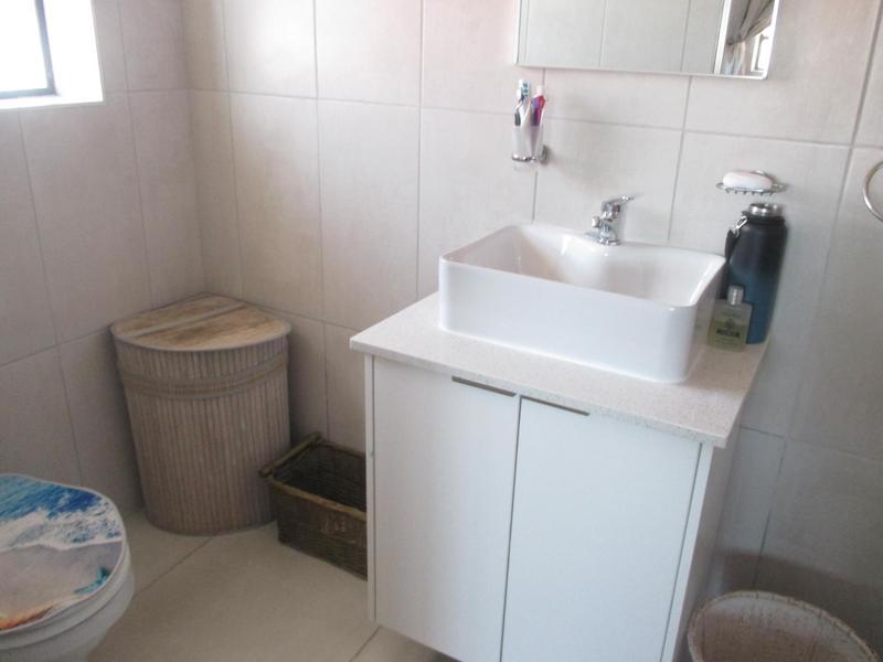 3 Bedroom Property for Sale in Dana Bay Western Cape